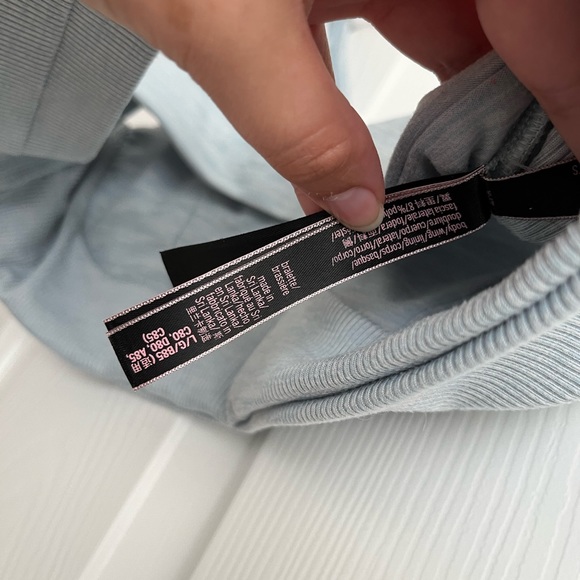 Victoria’s Secret Sports Bra - Picture 13 of 13